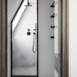 Bianco-carrara-slab-bathroom-1