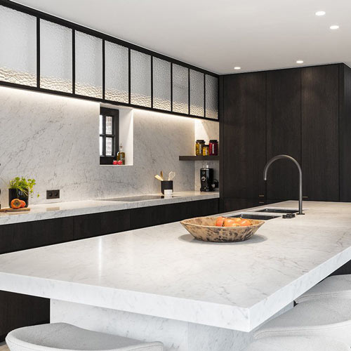 Kitchen-Backsplash-Trends-marble