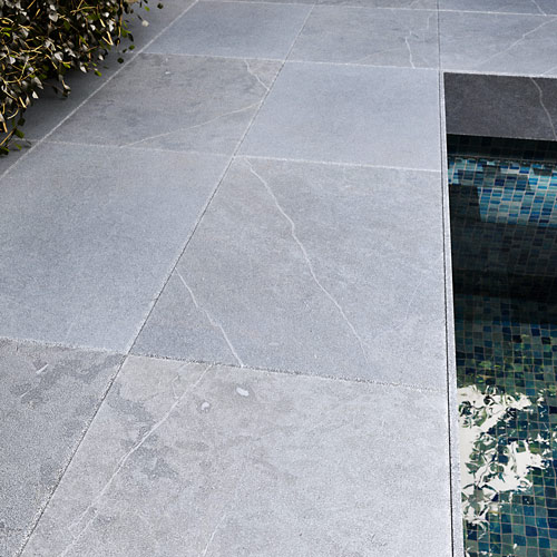 Outdoor-classic-marble-pool-paver-1
